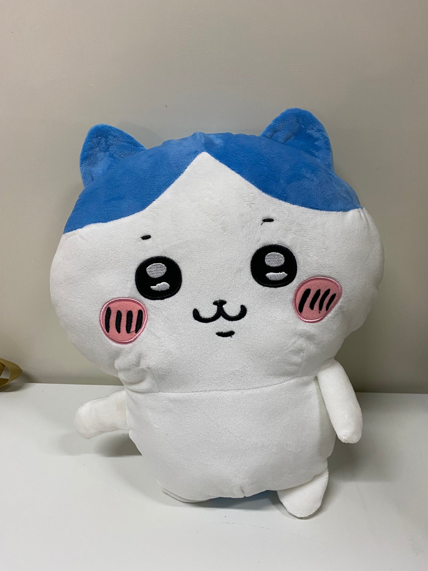 Japan ChiiKawa Plush Bag Backpack | Hachiware Usagi - 35cm Plush Doll Kawaii Style KawaiiGiftLand