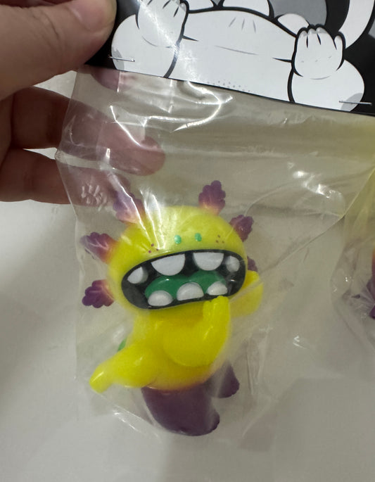 Japan Artist GRAPE BRAIN | Hell's Cat & Macaroni Neon Yellow & Purple TTE 2025 Version - Sofubi Figure Soft Vinyl Rare