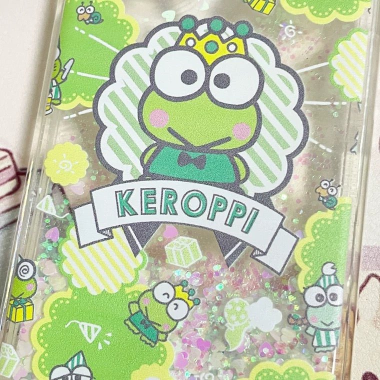 Japanese Cartoon KeroKeroKeroppi Keroppi King Glitter QuickSand iPhone Case 6 7 8 PLUS SE2 XS XR X 11 12 13 14 15 16 Pro Promax 12mini 13mini KawaiiGiftLand