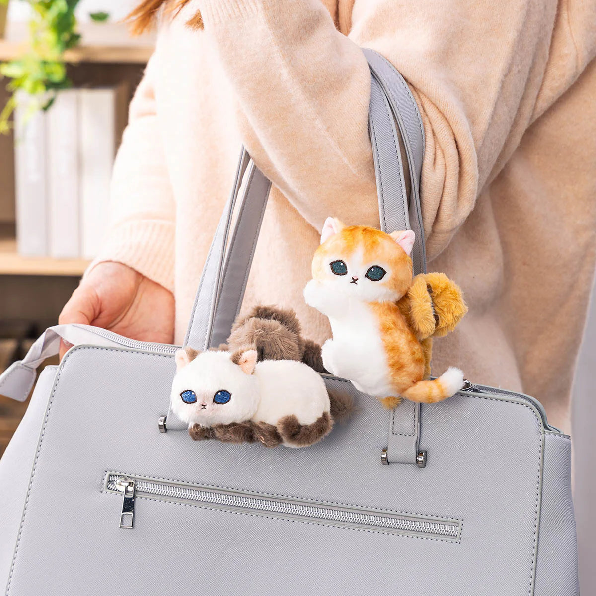 白茶ぶち猫 アーティストベア 約7cm ドイツ製モヘア ハンドメイド テディベア ちいかわ もふもふもふさんど | もふさんど 猫 オレンジ猫とシャム猫の