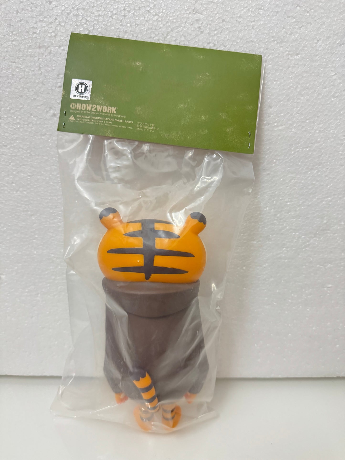 How2work Japan Artist BG Bear | Lee Hu Tiger Year with Hoodie - Sofubi figure Soft Vinyl Retried KawaiiGiftLand