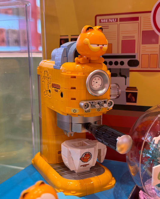 Pan Tasy x Garfield Family | Vintage Coffee Machine - Lovely Cat Exotic Shorthair Building Blocks Toy Collections