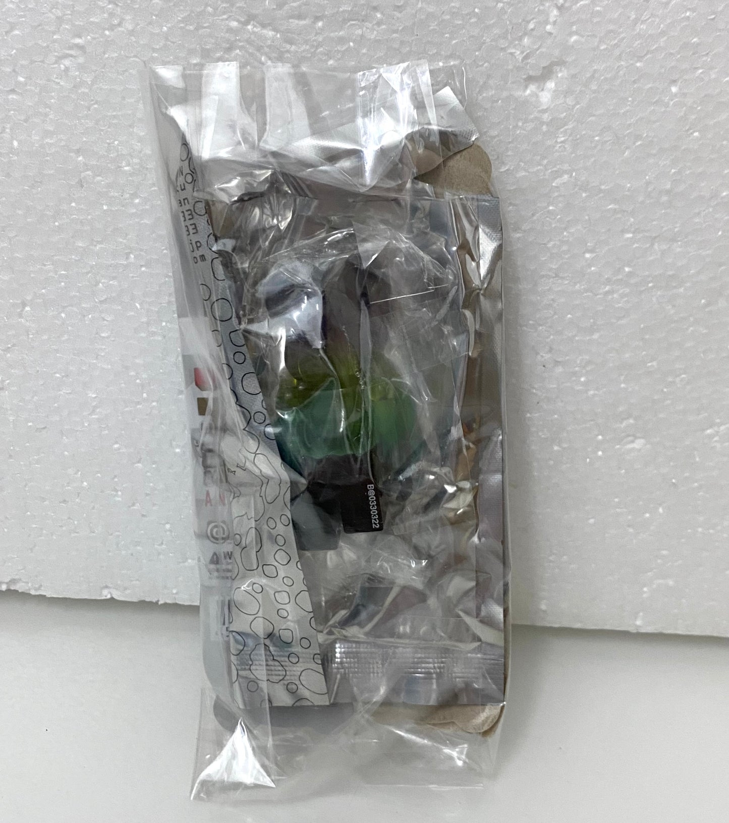 Japan Medicom Toy 100% Be@rbrick Series 33 | Jelly Bean Aurora - Retried Limited Rare Toy Collection