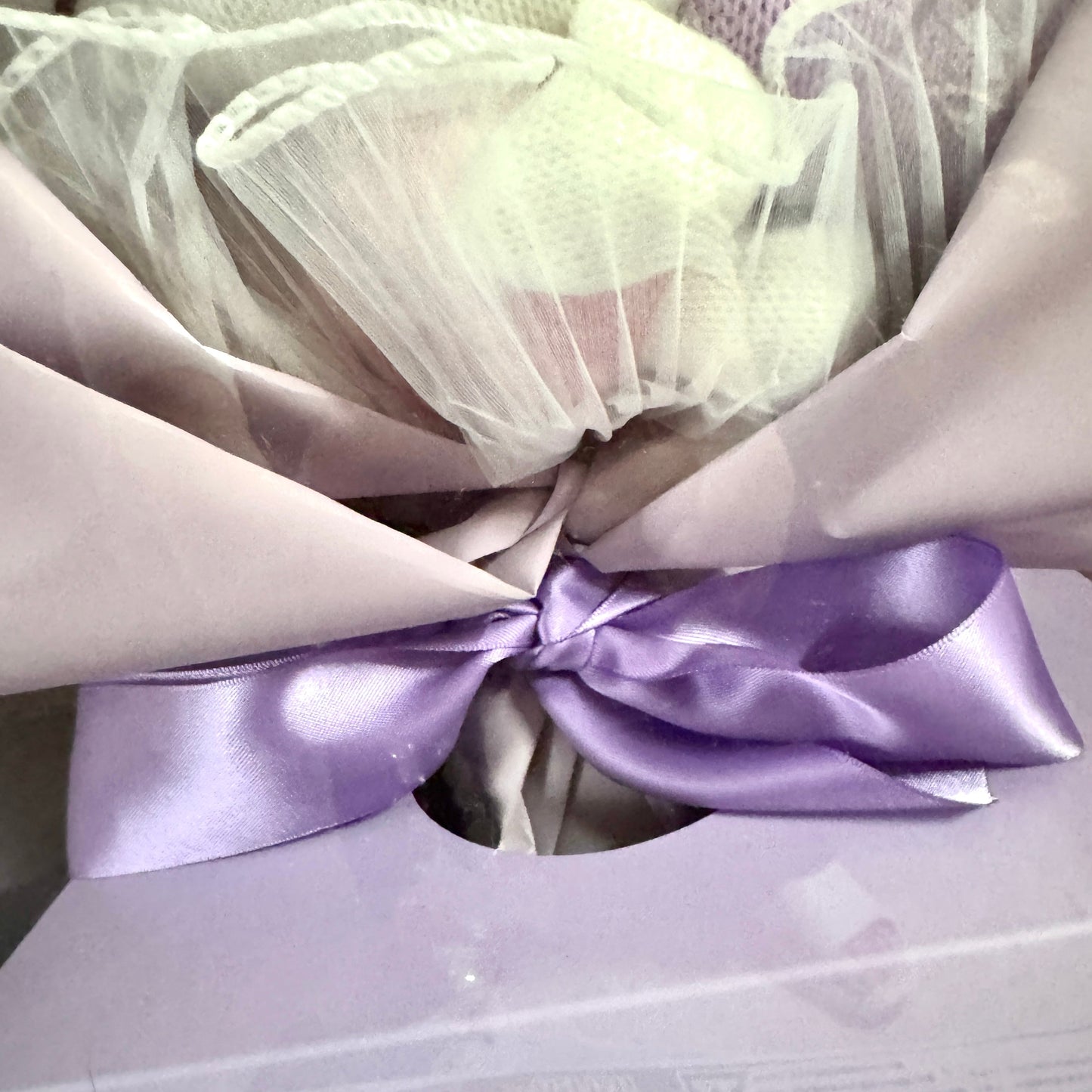 Sanrio x 7-11 Hello Kitty Valentine Limited Edition | Knitting Purple Flowers Bouquet Gift Box - Valentine Wedding Gift KawaiiGiftLand