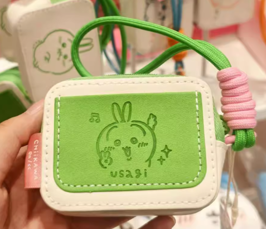 ChiiKawa X Miniso | ChiiKawa Hachiware Usagi Leather Earphone Case - Kawaii Items Little Bag KawaiiGiftLand