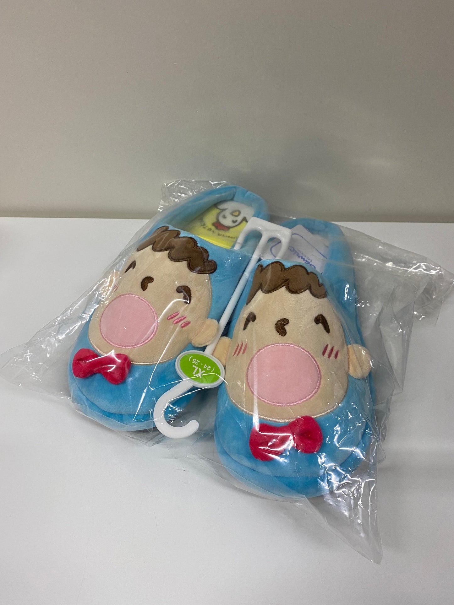 Sanrio Minna No Tabo Blue Soft Big Head Slippers KawaiiGiftLand