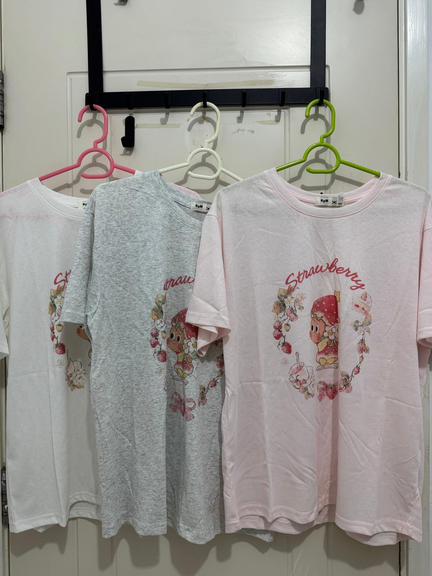 Korean Fashion Cute Cartoon Style T-Shirt Series | Twinkle Twinkle Little Star with Strawberry - Kawaii Fashion Items