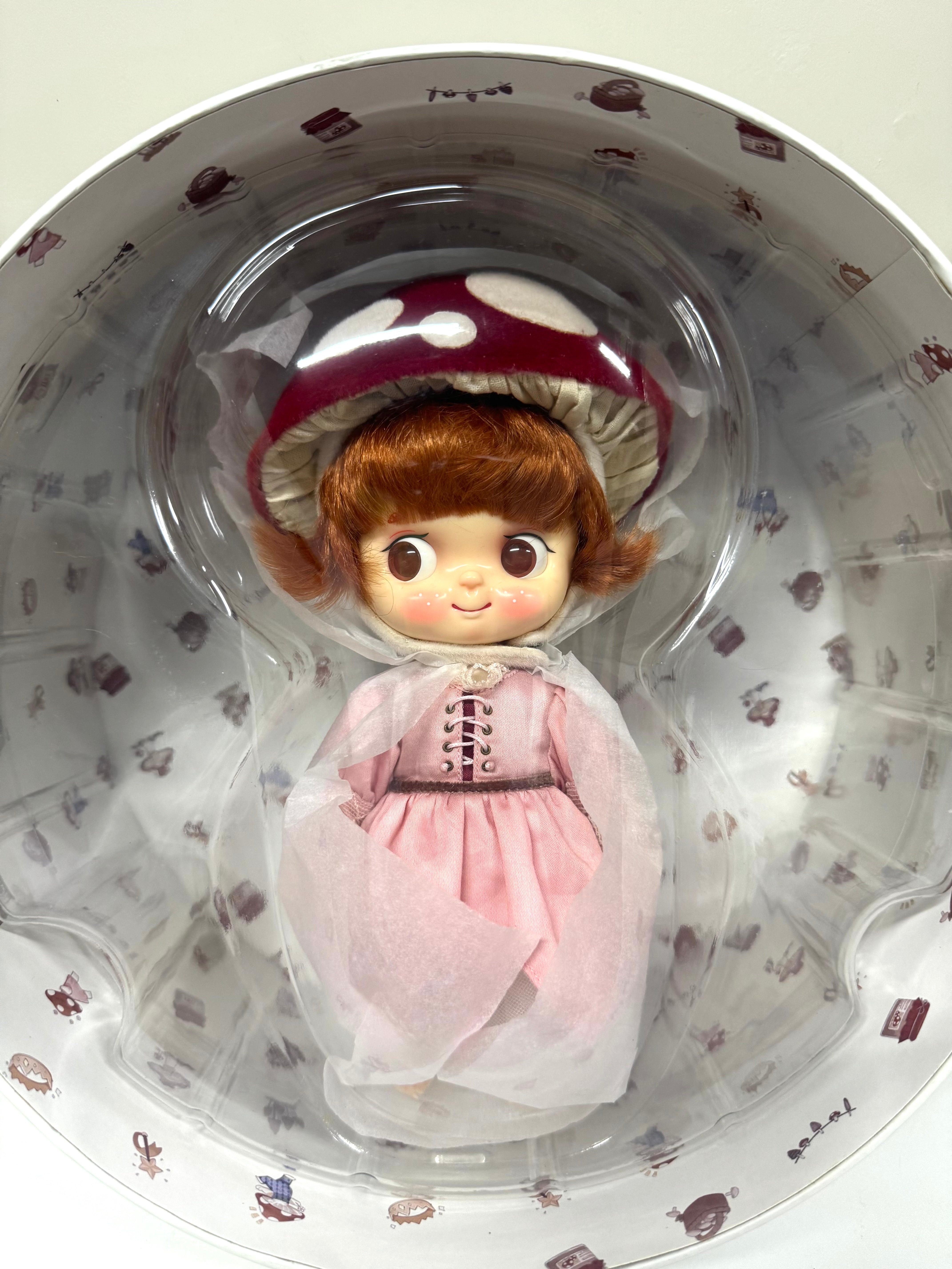 Berserk Doll スーパーバサカ ピンクのボンボン TheFantasyBeasts - Berserk Magic Mushroom Princess - NEW Artist