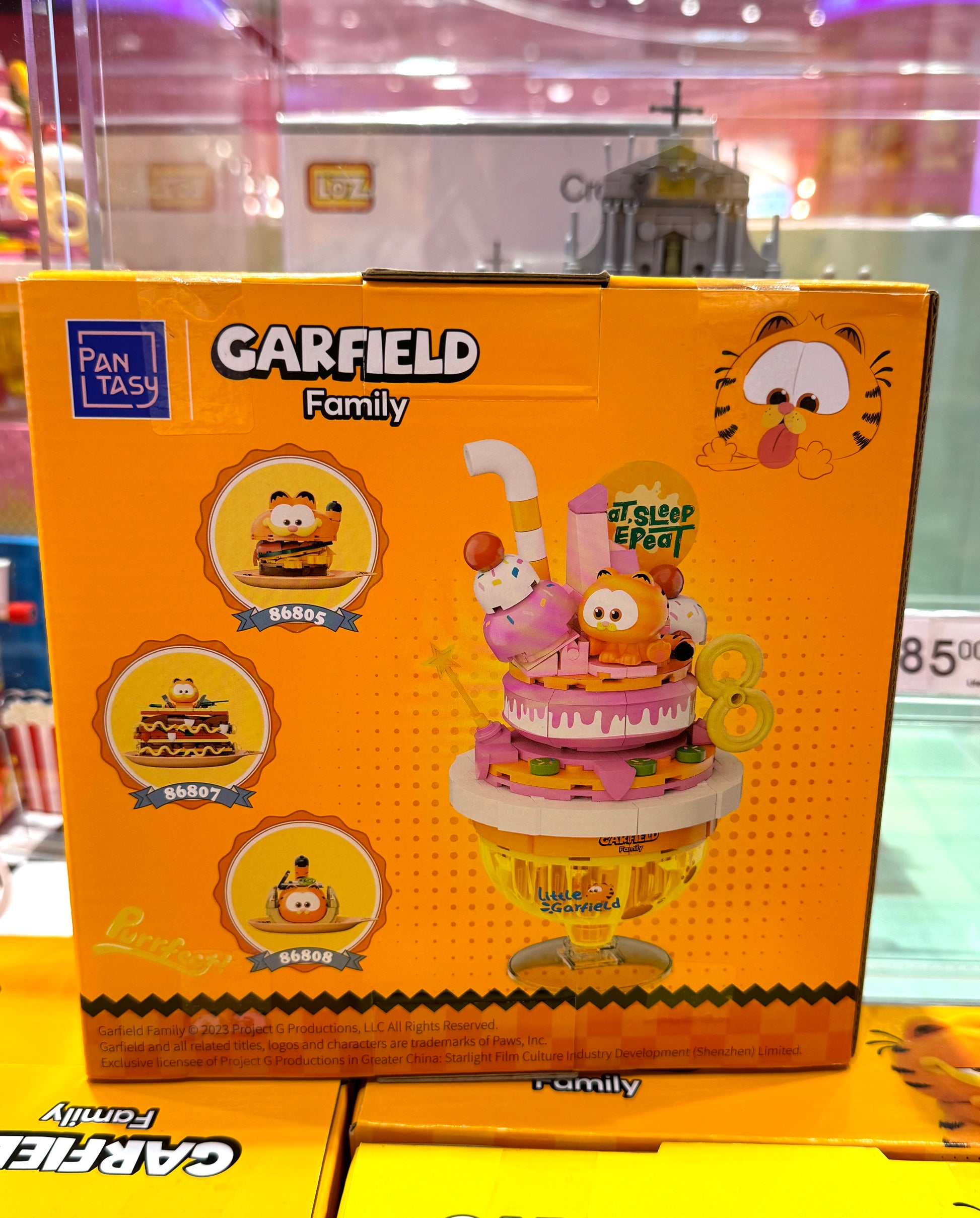 Pan Tasy x Garfield Family | Strawberry Creamy Drink - Lovely Cat Exotic Shorthair Building Blocks Toy Collections