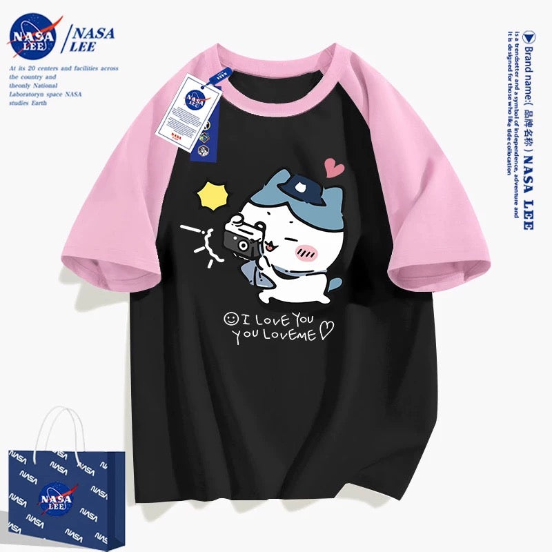 Japanese Cartoon ChiiKawa Casual Style T-Shirt Series | Hachiware Happy Picnic with Camera 2 - Kawaii Fashion Items