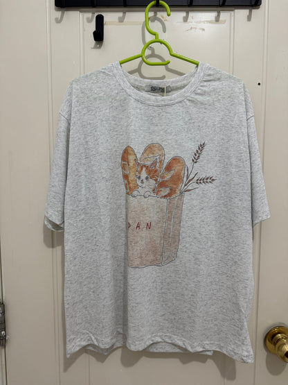 Korean Fashion Cute Animals Style T-Shirt Series | Cat in Paper Bag with French Bread - Kawaii Fashion Items
