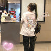 日本語漫画 ちいかわ カジュアルスタイル Tシャツシリーズ | ちいかわアタック フロント＆バック - かわいいファッションアイテム