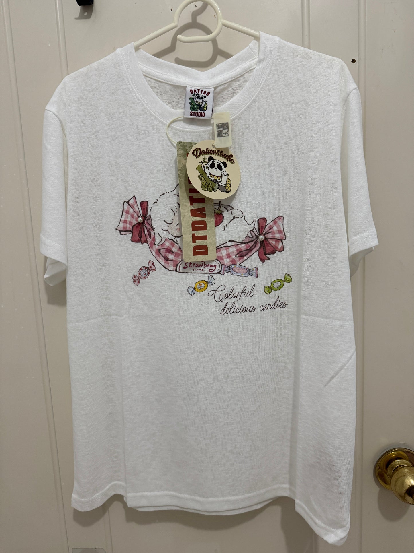 Korean Fashion Cute Animals Style T-Shirt Series | Sheep with Sweets - Kawaii Fashion Items