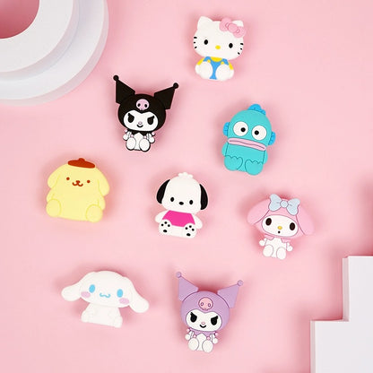 Sanrio Mini Plastic Hooks | Hello Kitty My Melody Kuromi Cinnamoroll Pompompurin Pochacco Hangyodon - Set of 4 2 Style Lovely Decoration