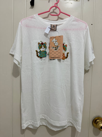 Korean Fashion Cute Animals Style T-Shirt Series | Embroidery 3 Little Cat - Kawaii Fashion Items