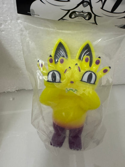 Japan Artist GRAPE BRAIN | Hell's Cat & Macaroni Neon Yellow & Purple TTE 2025 Version - Sofubi Figure Soft Vinyl Rare