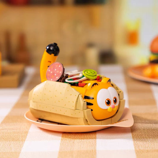 Pan Tasy x Garfield Family | Taco - Lovely Cat Exotic Shorthair Building Blocks Toy Collections