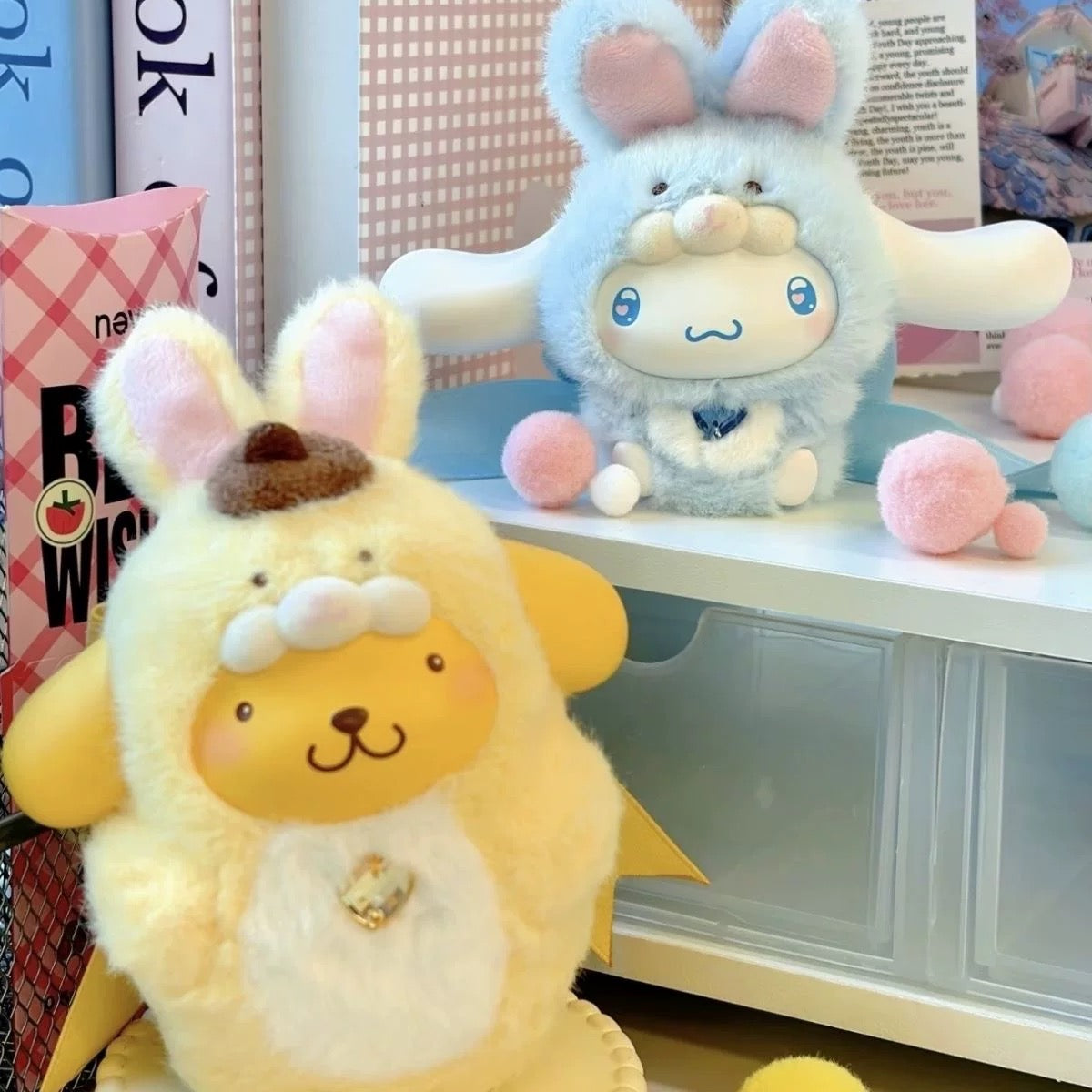 TopToy Sanrio Characters Play with Kittens | Hello Kitty My Melody