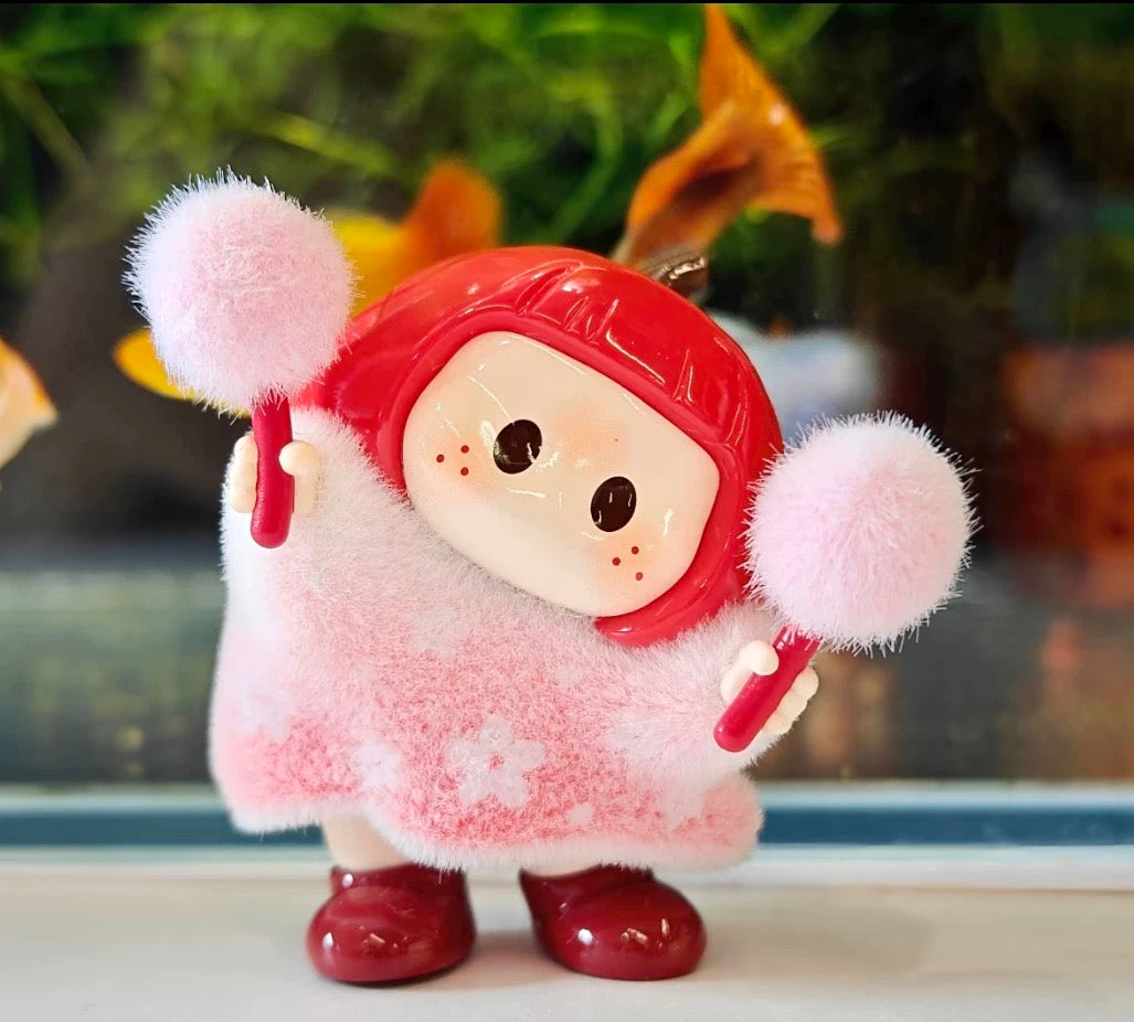 YOYO Chan Mini Figure Part 1 | YOYO Tilted Head Collection - Collectable Toys Mystery Blind Box