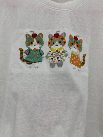 Korean Fashion Cute Animals Style T-Shirt Series | Embroidery 3 Little Cat - Kawaii Fashion Items