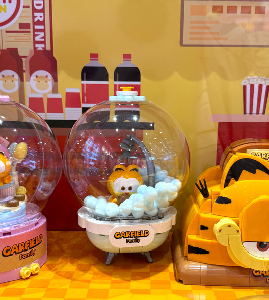 Pan Tasy x Garfield Family | Cozy Bath - Lovely Cat Exotic Shorthair Building Blocks Toy Collections