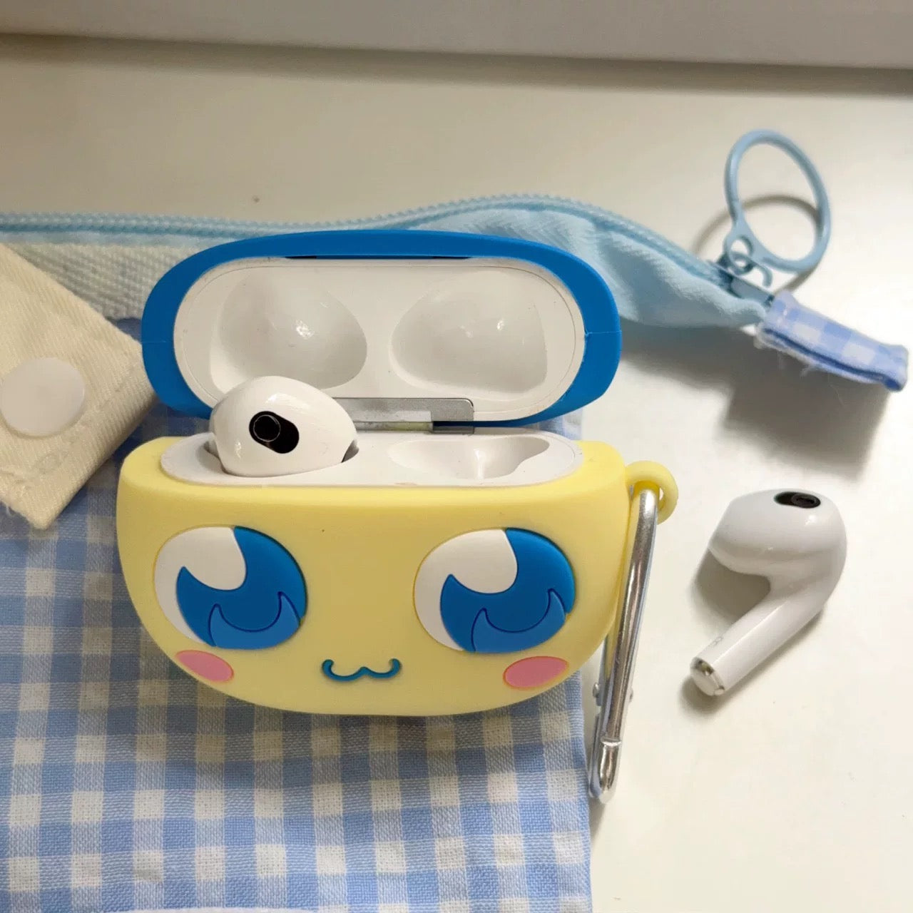Japanese Cartoon Tamagochi | Mametchi - Tamagot AirPods AirPodsPro AirPods3 AirPods4 Case KawaiiGiftLand