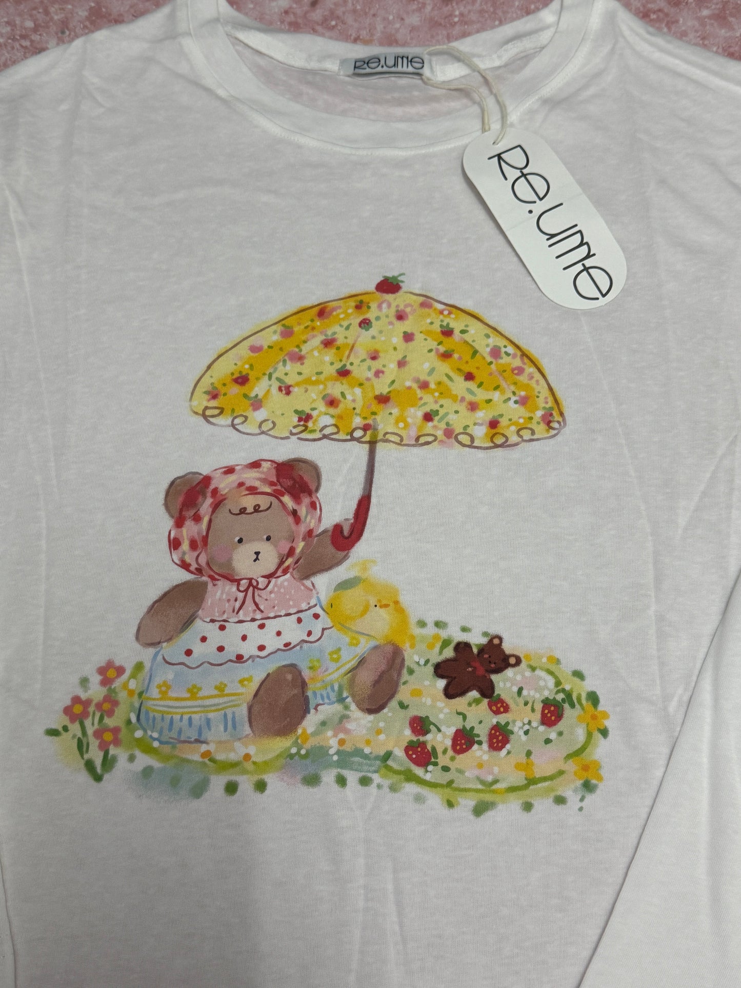 Korean Fashion Cute Animals Style Long-sleeved Sun Protection T-Shirt Series | Bear with Umbrella Picnic - Kawaii Fashion Items