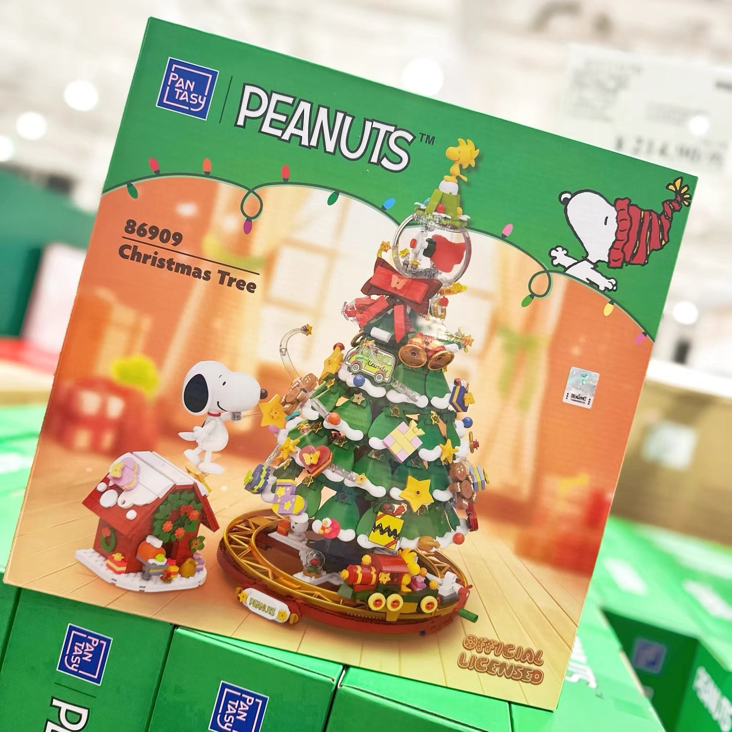 Pan Tasy x Peanut | Christmas Tree Snoopy and Friends - Lovely Dog and Yellow Birds Building Blocks Toy Collections
