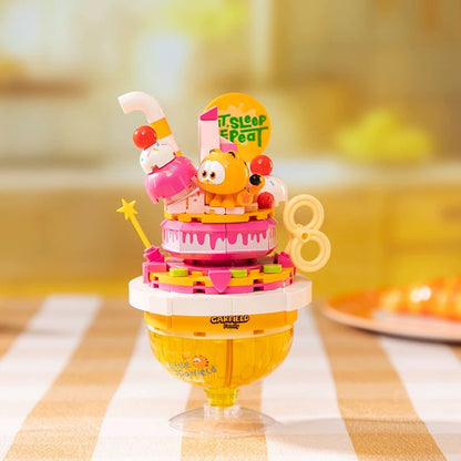 Pan Tasy x Garfield Family | Strawberry Creamy Drink - Lovely Cat Exotic Shorthair Building Blocks Toy Collections