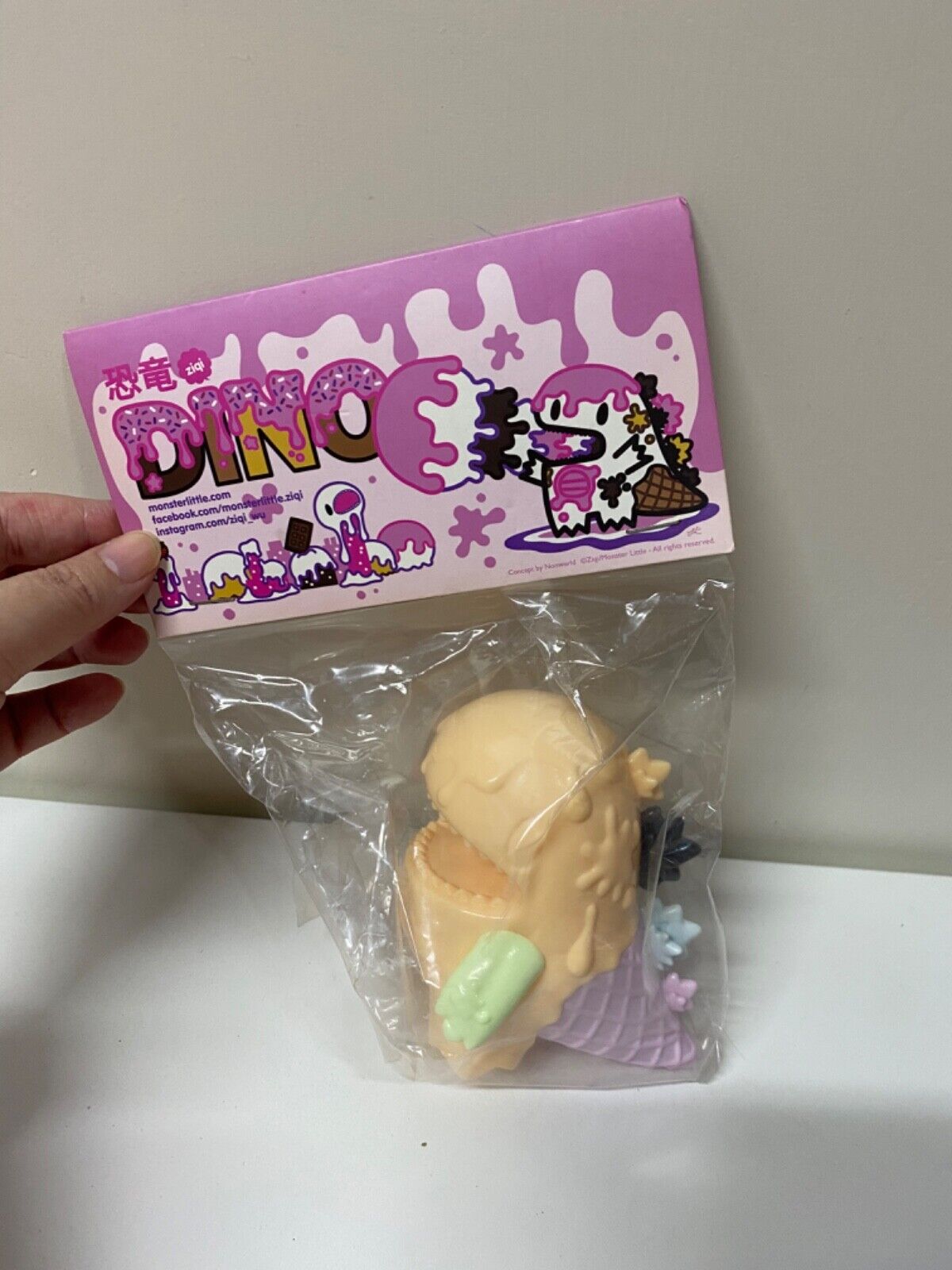 Unbox Dino Orange Ice Cream Cute Character Figure Limited Model Rare