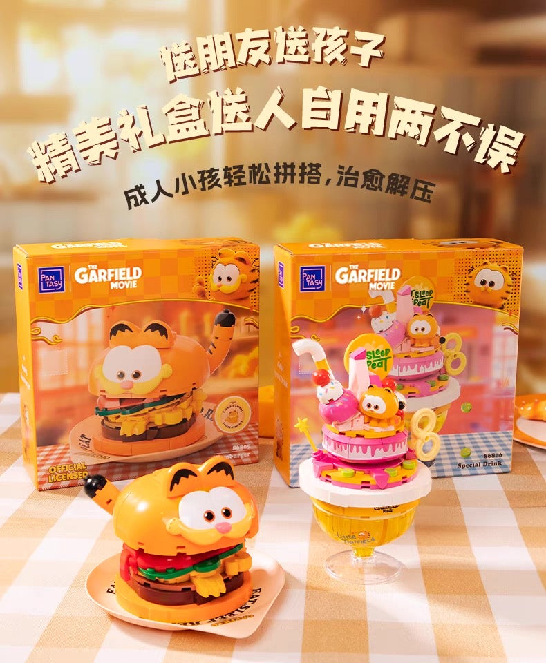 Pan Tasy x Garfield Family | Strawberry Creamy Drink - Lovely Cat Exotic Shorthair Building Blocks Toy Collections