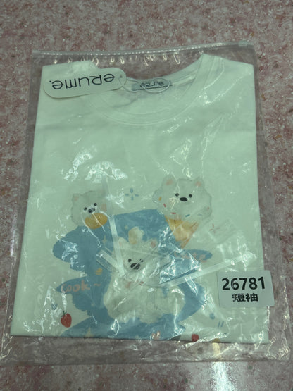 Korean Fashion Cute Animals Style T-Shirt Series | White Puppy Samoyed Dog with Sweets - Kawaii Fashion Items