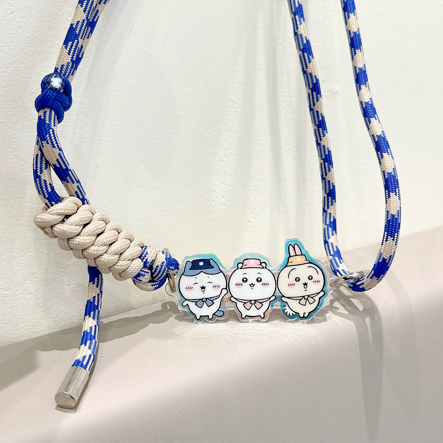 Japanese Cartoon Phone Back Clip with Phone Lanyard | Chiikawa Blue & Beige - for All Smart Phones