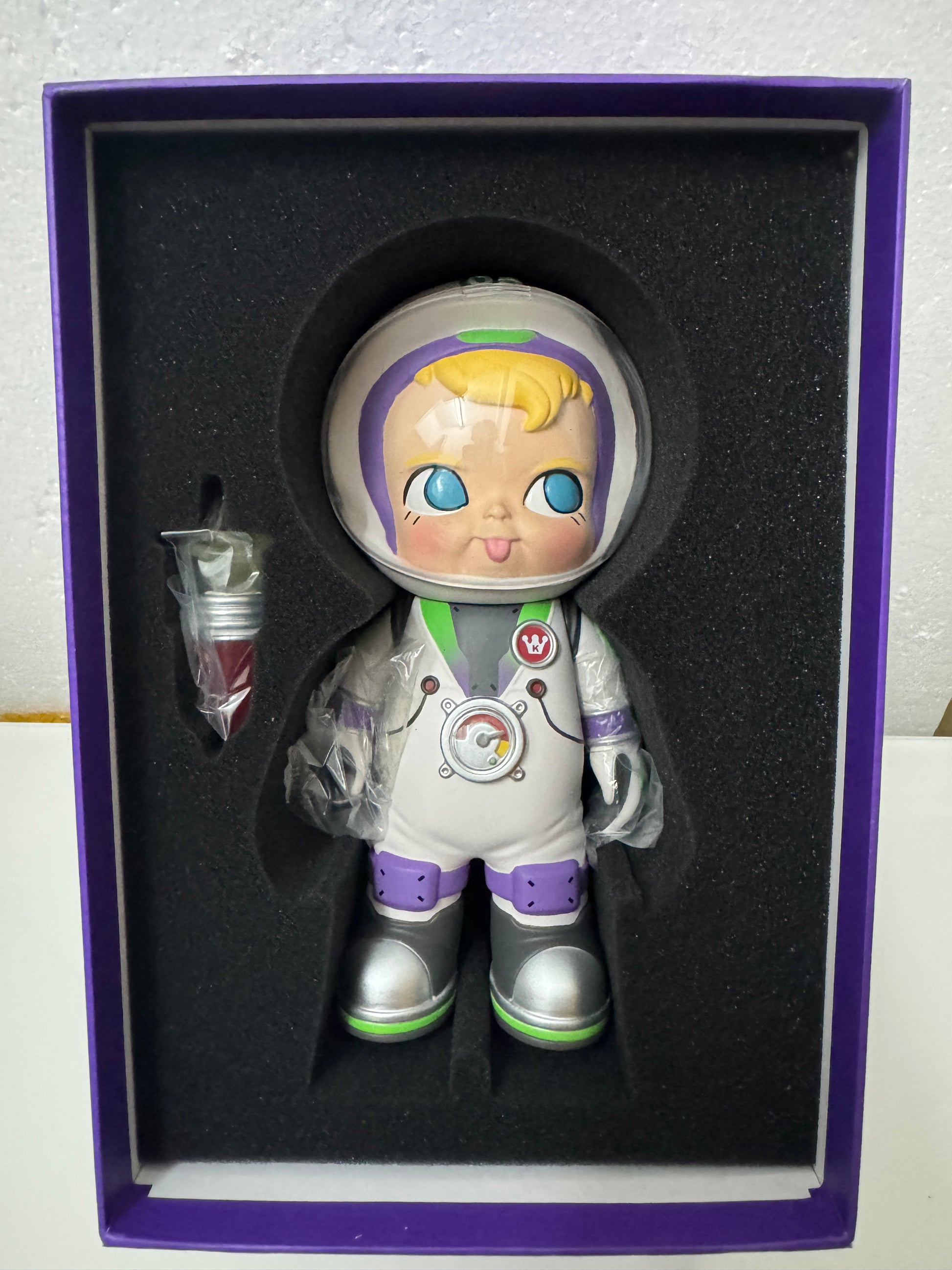 Kenny Wong X ThreeZero Sam Sam Characters | The Astronaut GID Edition - Super Limited Rare Toy Collection 