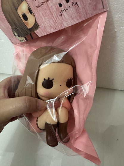 How2work x Jessica Ng Day Dreamer Girl | Little Kitty Version - Vinyl White Designer Toy