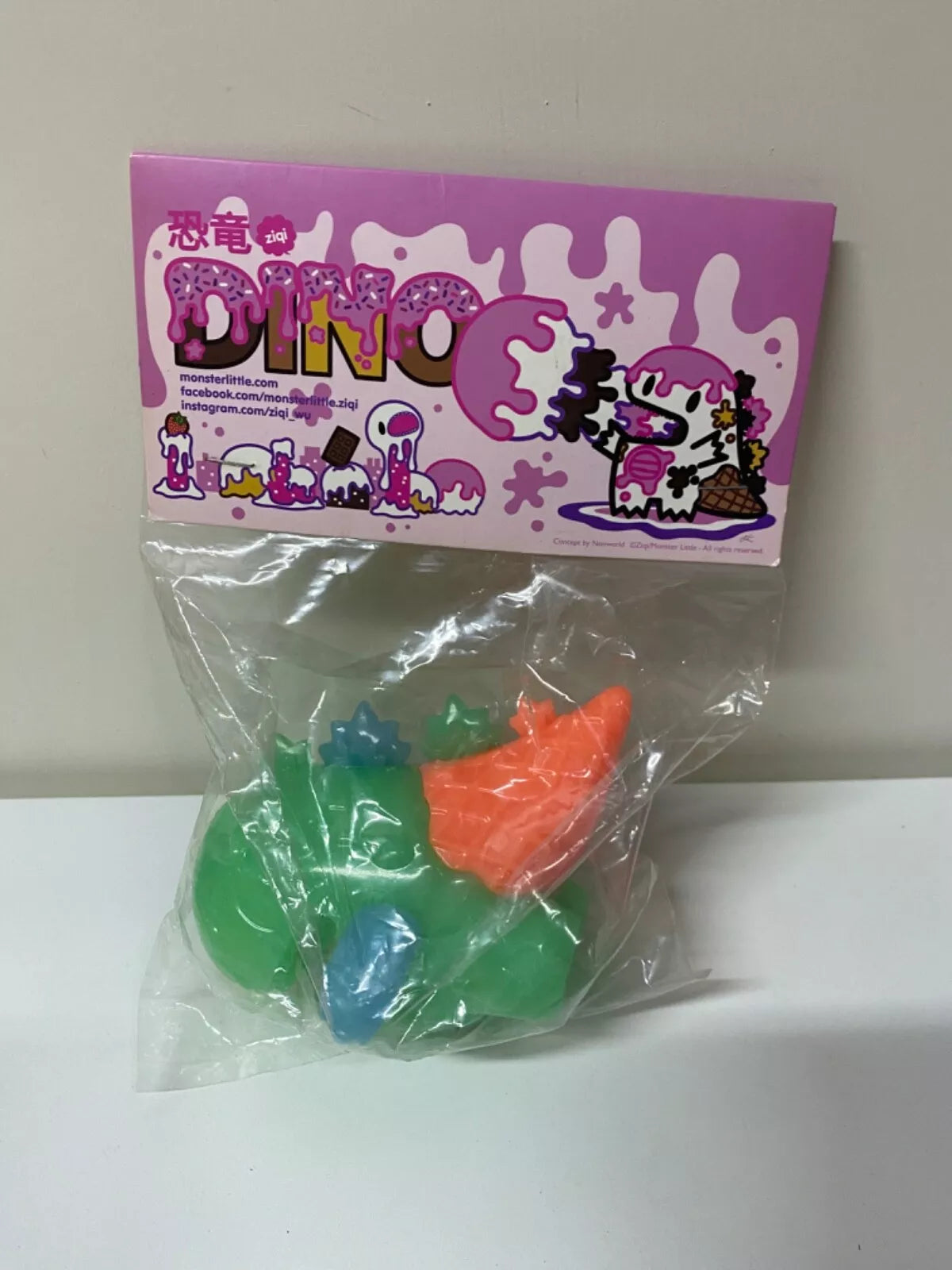 Unbox Dino GID Ice Cream Cute Character Figure Limited Model Rare