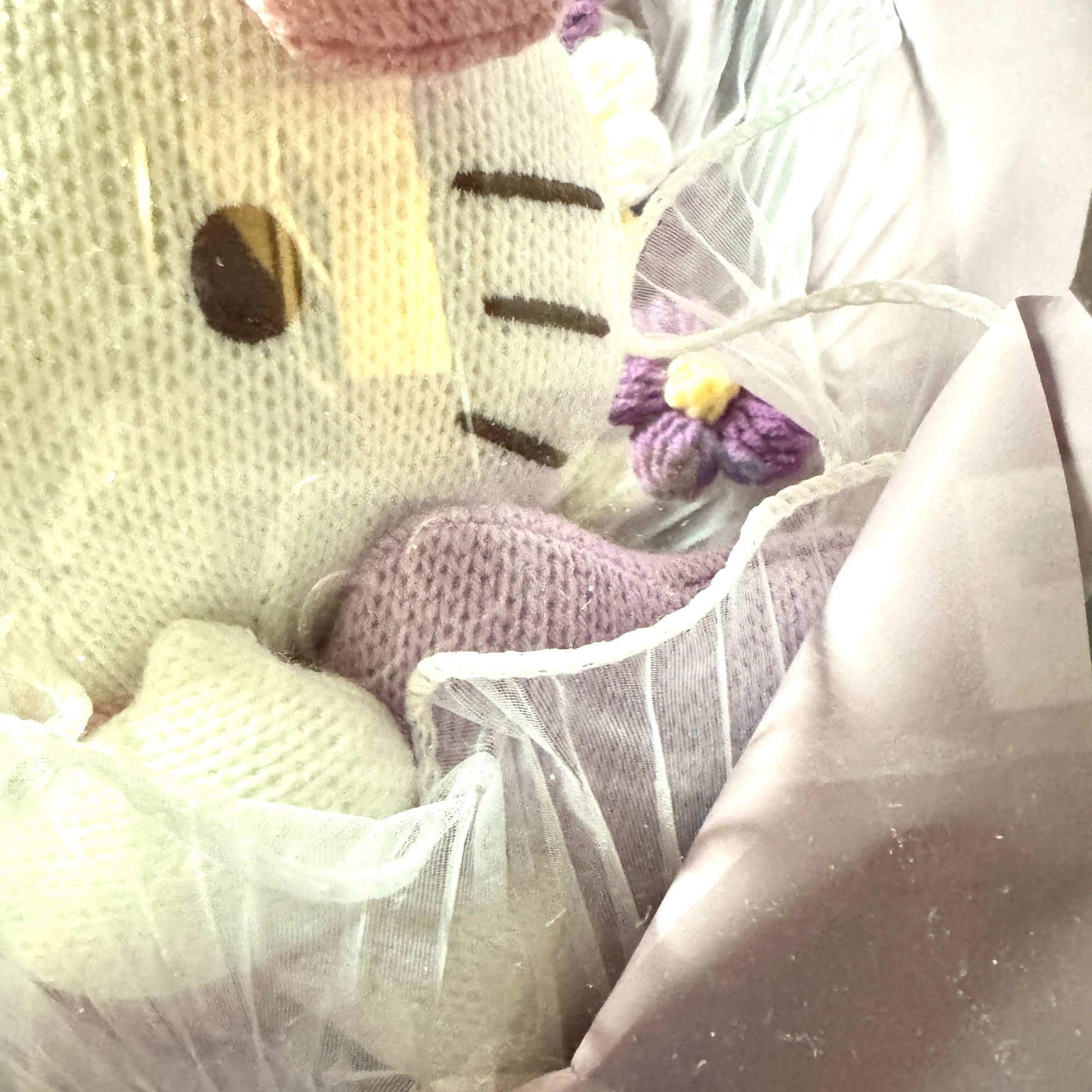 Sanrio x 7-11 Hello Kitty Valentine Limited Edition | Knitting Purple Flowers Bouquet Gift Box - Valentine Wedding Gift