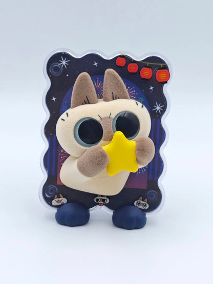 Azukisan's Daily life | Azukisan Cafe Series Cute Doll Refrigerator Magnet with Acrylic Plastic Stand Mystery Box - Kawaii Items Siamese Cat Xiaodouni Toy Collection Blind Box