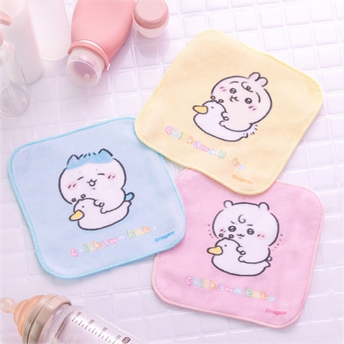  Japan ChiiKawa Baby Series | ChiiKawa Hachiware Usagi Cute Baby Sitting on Duck Toilet Handkerchief - Kawaii items Room Decoration