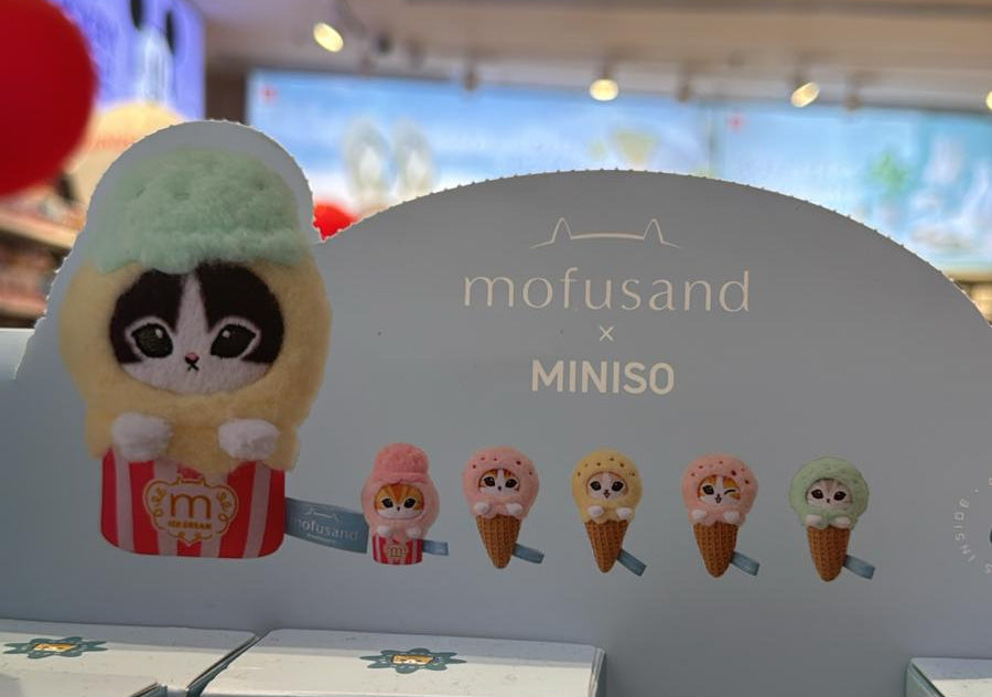 Miniso X Mofusand Ice Cream Series | Mofusand Cat with Ice Cream Cute Plush Doll Fridge Magnet Mystery Box - Kawaii items Room Decoration Doll Blind Box